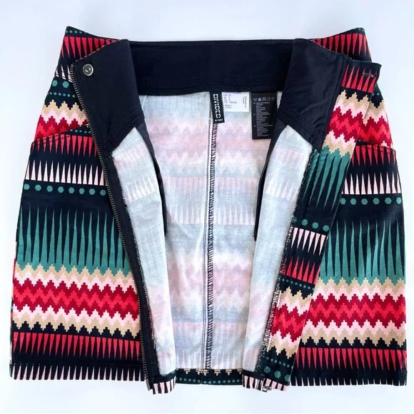 Divided / H&M Colourful Geometric Aztec Patterned Mini Skirt - Picture 6 of 14